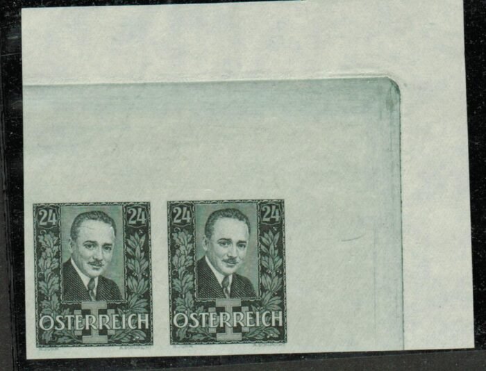 Austria SC 374 variety ANK 589 PU III Imperforate horizontal pair * no gum as issued VF cat 1000 Euro