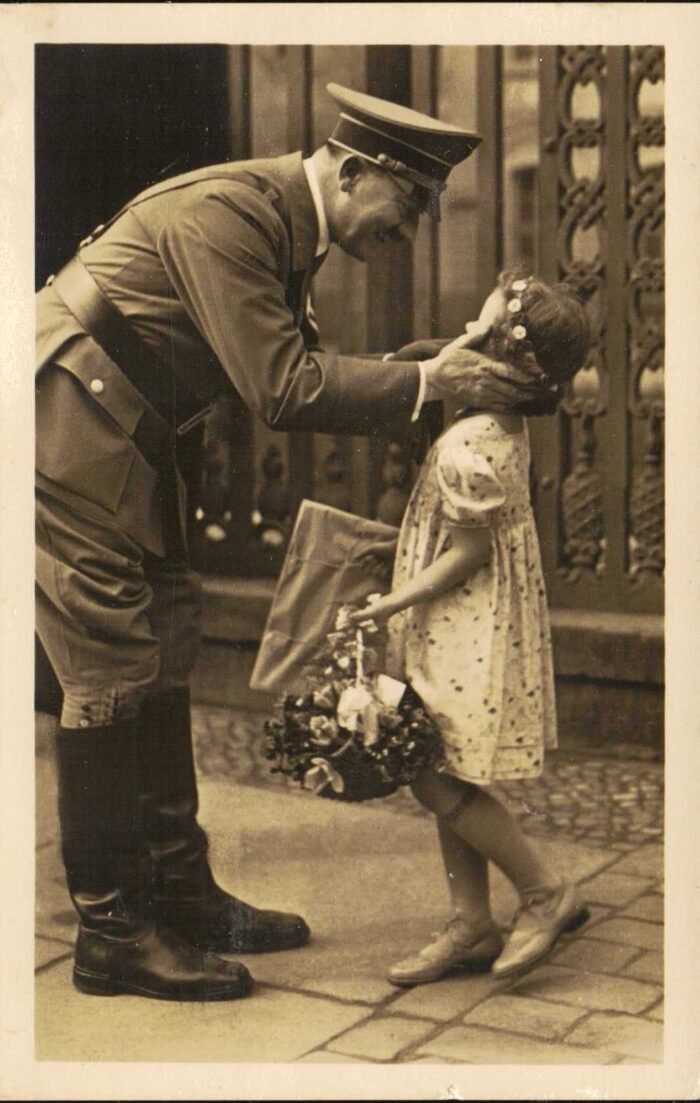 Hitler with young girl used in Alpen vorland VF